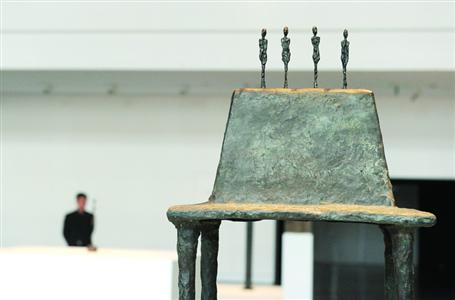 賈科梅蒂回顧展將在滬開展其作品系世界最貴雕塑