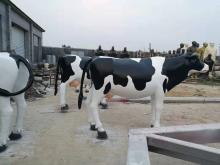 hj3643 奶牛及草垛雕塑_奶牛及草垛雕塑_滨州宏景雕塑有限公司