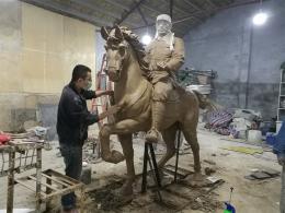 hj2851 骑马将军雕塑泥稿_玻璃钢“打铁匠/马上将军”雕塑_滨州宏景雕塑有限公司