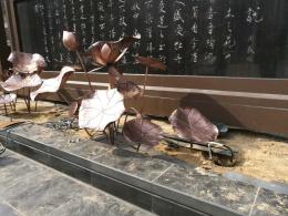 hj2559 锻铜荷花雕塑_锻铜荷花雕塑_滨州宏景雕塑有限公司