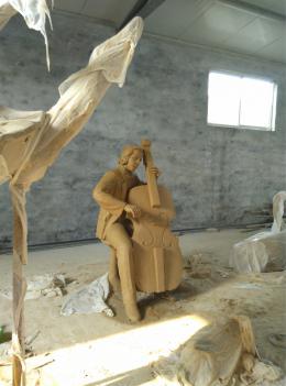 hj1288 音乐人物提琴手泥塑_音乐人物玻璃钢雕塑_滨州宏景雕塑有限公司